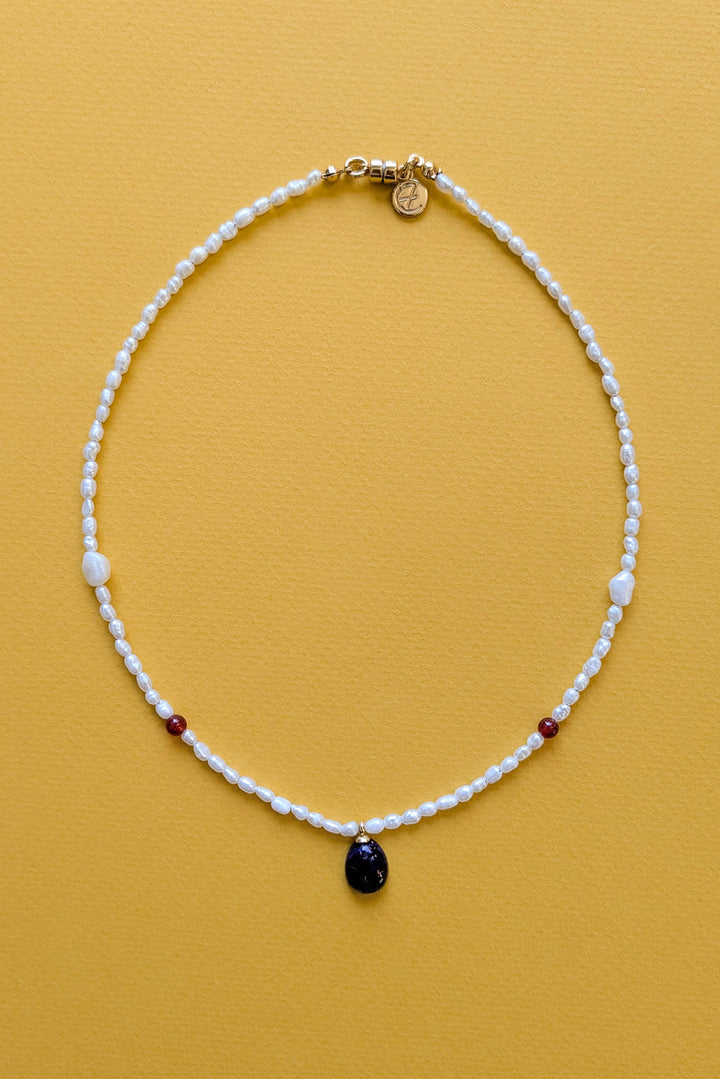 MIDNIGHT MINI NECKLACE
